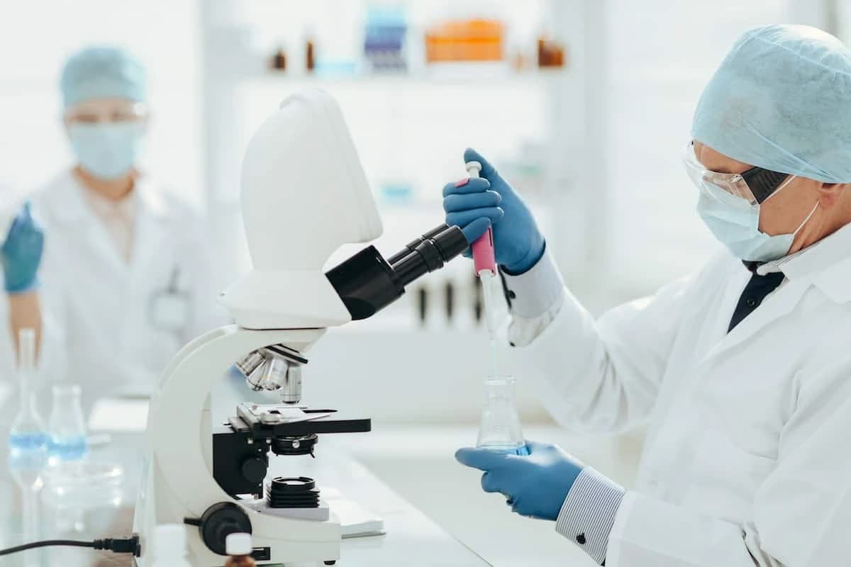 Evolution from precision medicine to ubiquitous health